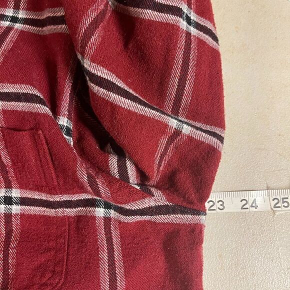 Wrangler Red Plaid Button Up Long Sleeve Shirt Cotton Medium - Picture 8 of 10